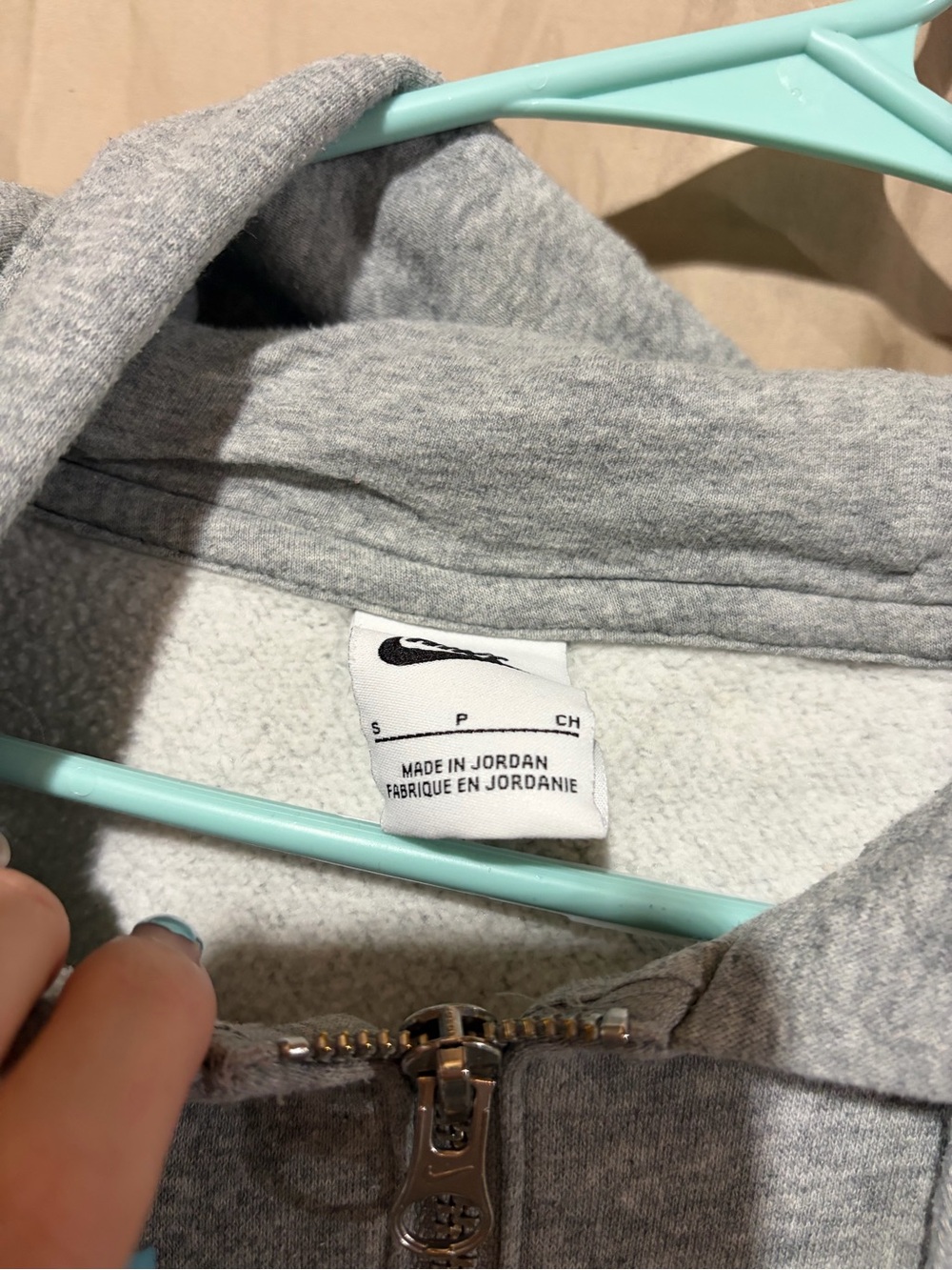 Nike jacket - Picture 2 of 3
